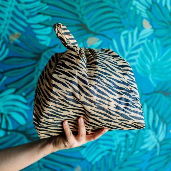 NWOT Standard Baggu - Tiger Stripe - Picture 5 of 7